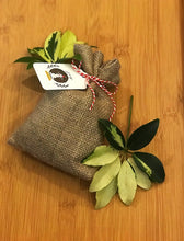 Shampoo + Conditioner + Facial Bar = Christmas Package 1